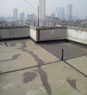 邵武漏水维修 楼顶漏水是什么原因，楼顶漏水维修方法是什么?